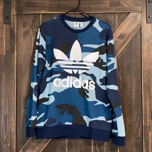 LIKE NEW ADIDAS Sweatshirt